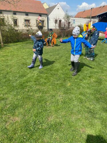 004B0114-FCA2-4F38-B5E7-233593F77781