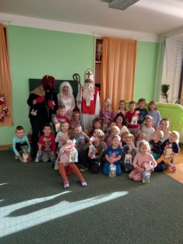 063a33a5-546e-4148-9b07-f0a37f4142e1