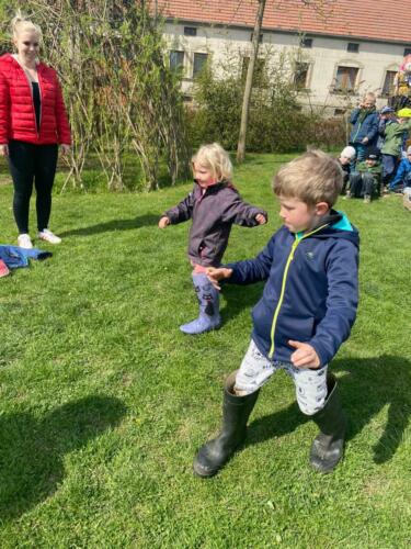 484BDD9E-BF6B-4255-BDB1-B7C363629264