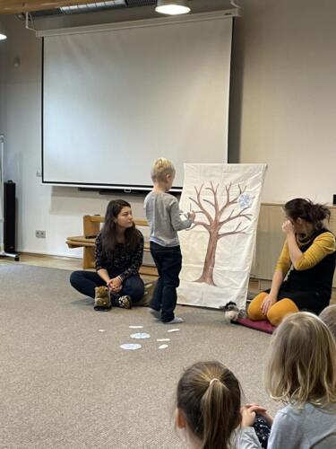 4B4B8E97-4687-402D-8353-3B923D04BAE3