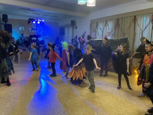 7AA96813-BF06-424F-B10A-3A236F3CA457