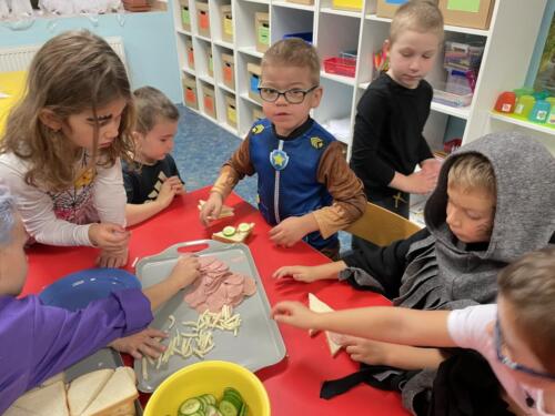 9FE045AD-6B2F-49CE-9B51-149BE75E1163