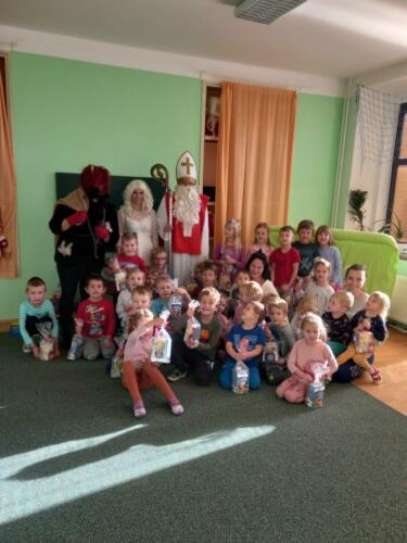 d87d2fd0-de45-4cd9-b52a-e1ec48f1cdcd