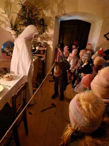 WhatsApp Image 2025-12-18 at 11.50.55 (1)