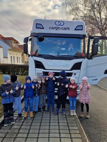 ZŠ Družec: 1. třída: Představení povolání - řidič kamionu - únor 2026